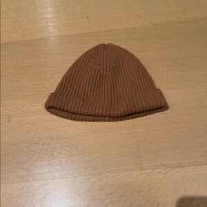 The Row Ribbed Knit Beanie - Caramel Brown Cashmere